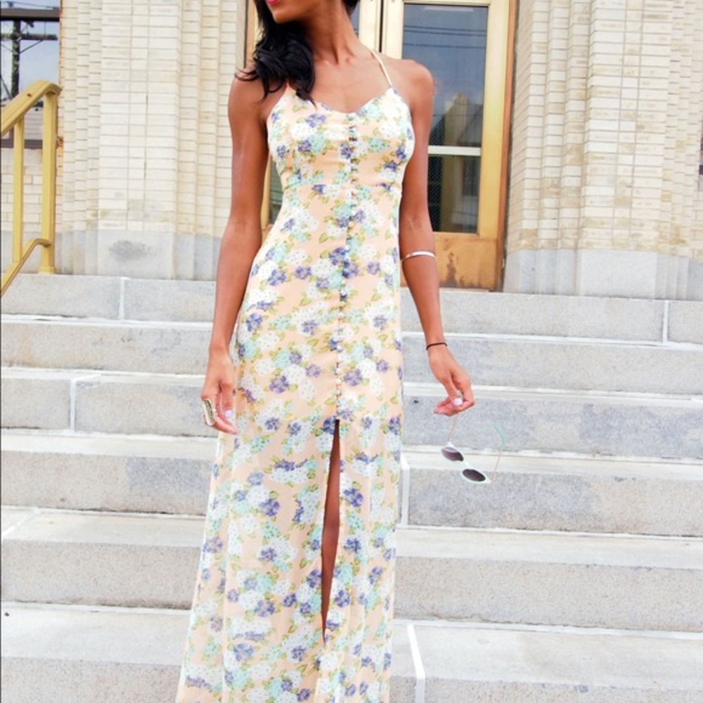 [DONATED] Love Sadie Maxi Dress - Picture 12 of 14